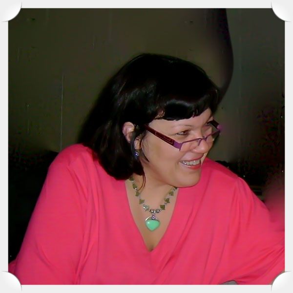 Kivikauppias Helena Hakala